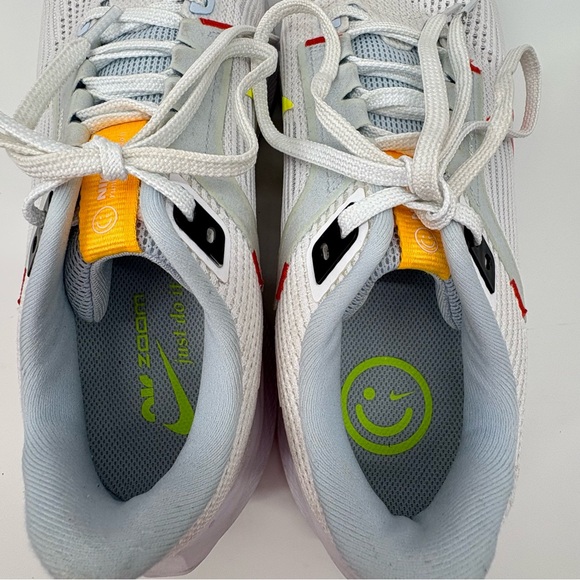 Nike Pegasus 40 Women's sz 10 White Road Running Shoes - Picture 7 of 10